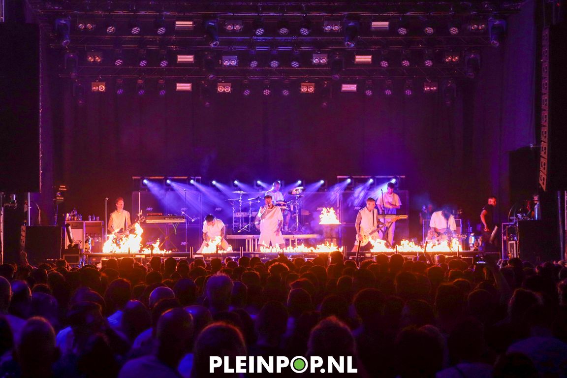 THE DIRTY DADDIES     (39)